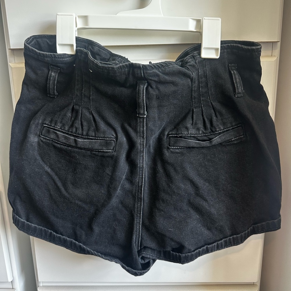 American Eagle Outfitters High Waist Black Shorts